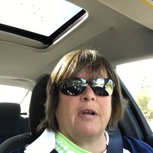 Meet your Posher, Marie